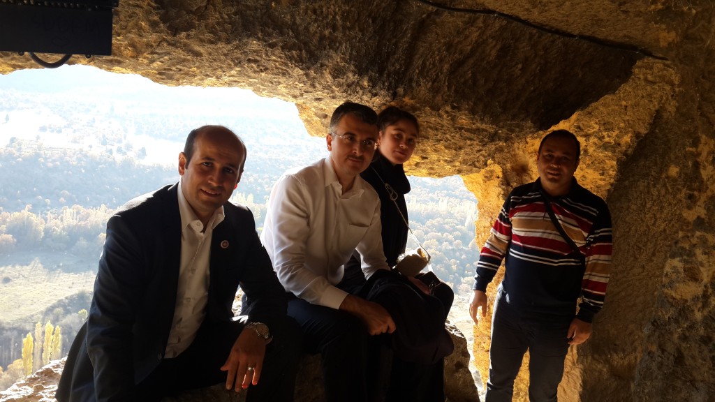 Taşkale Manazan Mağaraları