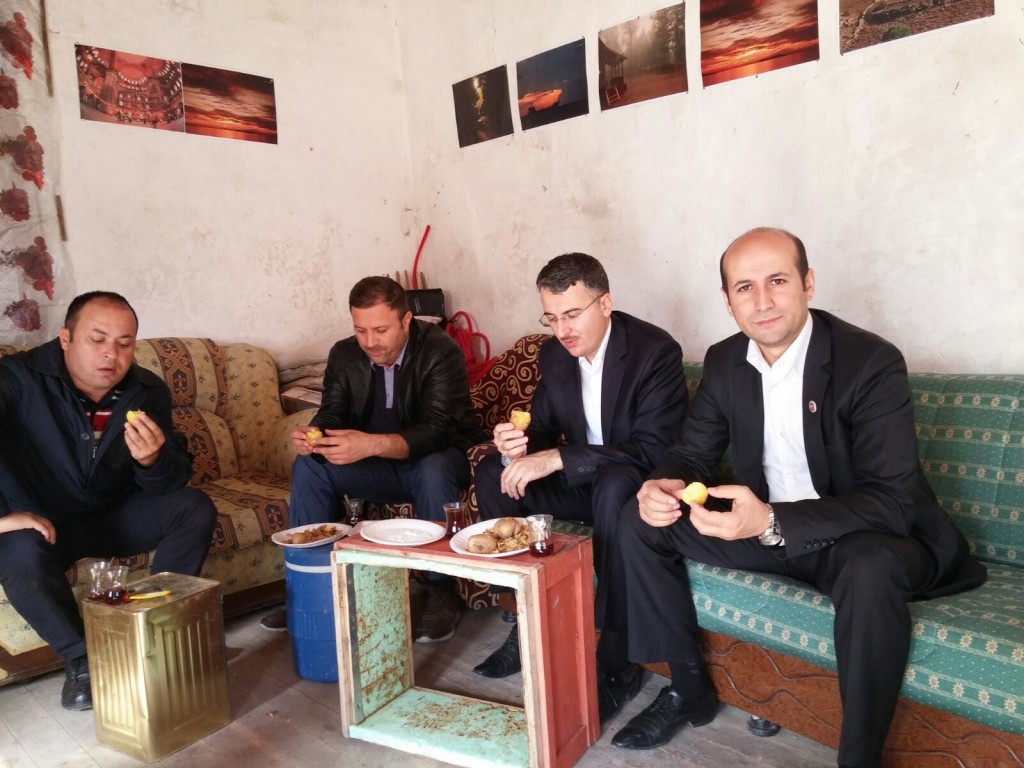 Taşkale'nin Misafirperver Köylülülerinden İkram