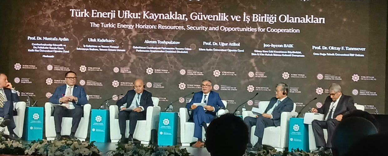 SASAM, TÜRK DÜNYASI DİYALOG FORUMUNA KATILDI